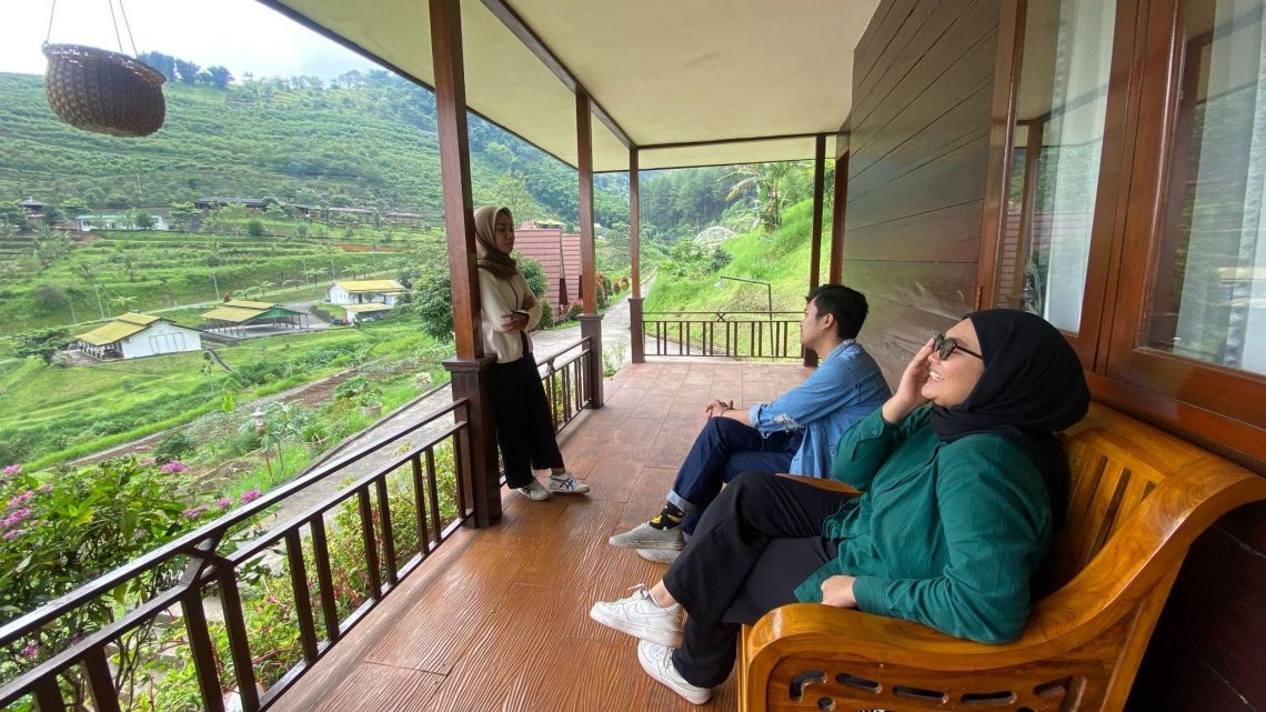 Lembah Indah 1