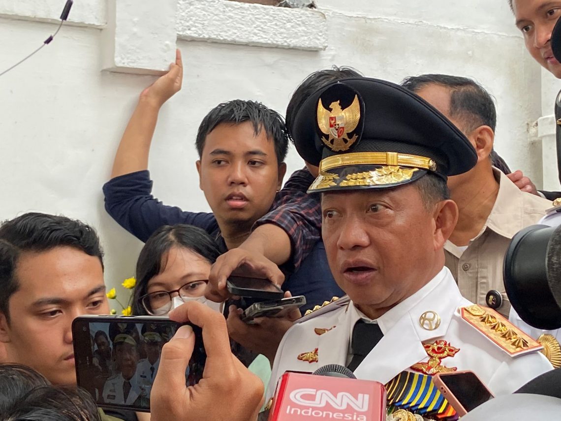 Mendagri Tegaskan Penyematan Penghargaan Kepada Bobby dan Gibran Bukan Titipan 1 Mendagri Tito