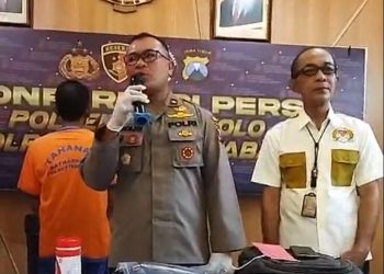 Pencopet di rumah Khofifah.