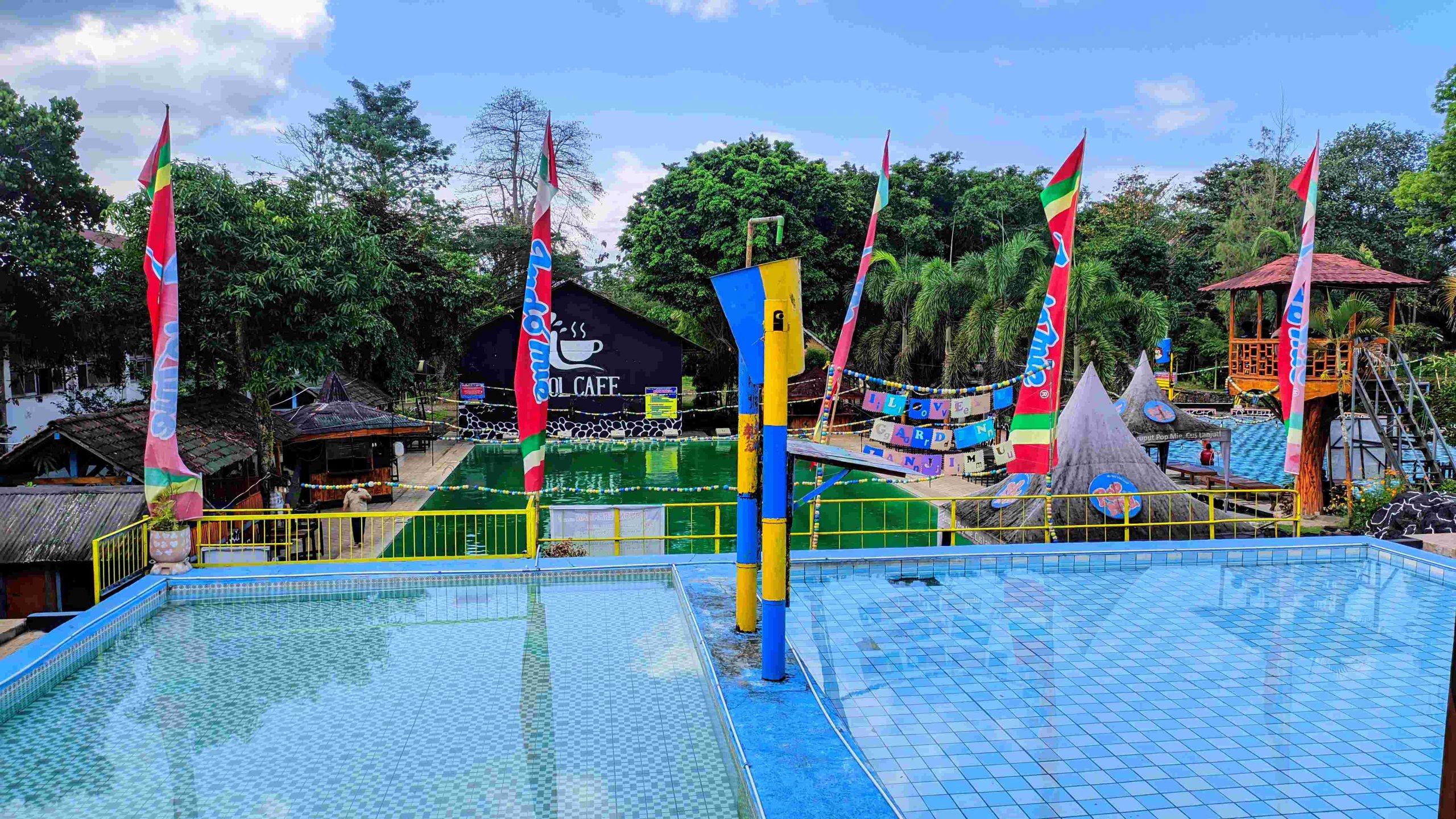 kolam renang di jember