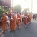 Mengenal Pindapata, Tradisi Buddha yang Masih Lestari di Kota Mojokerto 12 Pindapata.