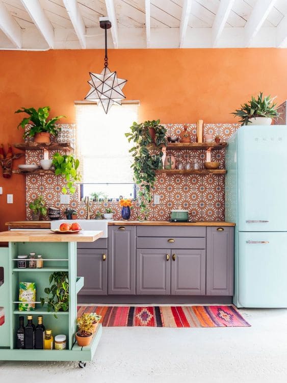 Rekomendasi dapur minimalis modern ukuran kecil tapi cantik terbaik 2024.