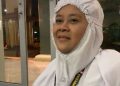 Penjual kerupuk.