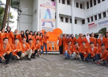 STIE Malangkucecwara ABM.