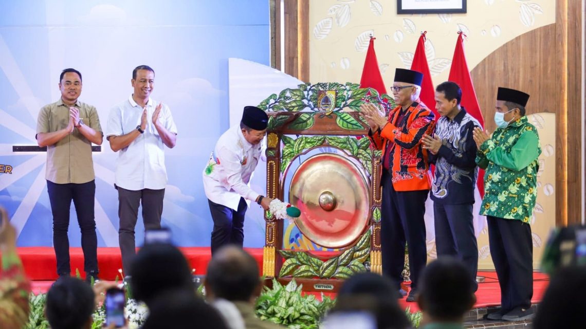 Kali Pertama Festival Lagu Rohani Kristen-Katolik Se-Kabupaten Jember, Menggali Potensi dan Menjalin Kerukunan 1 Festival Lagu Rohani Kristen-Katolik.