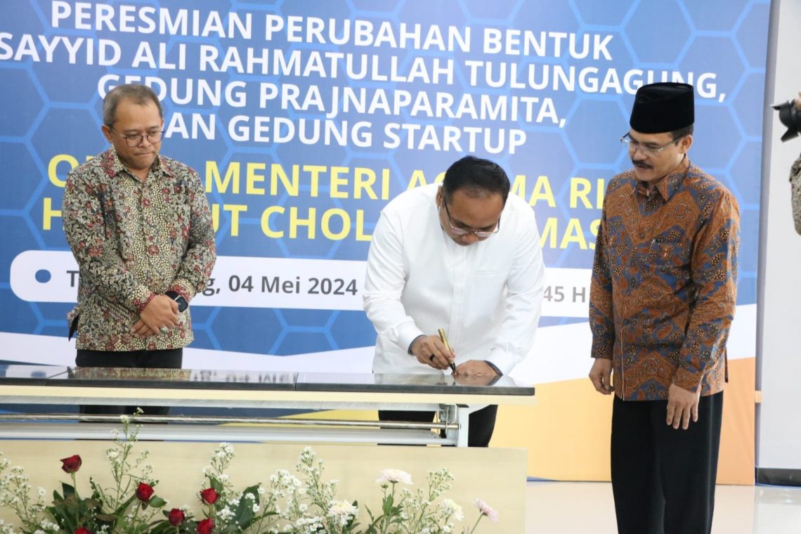 UIN SATU.