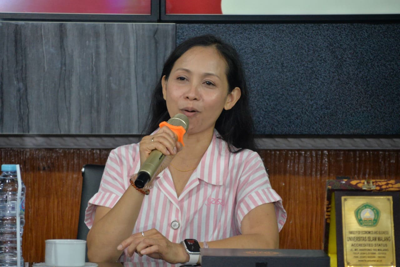 Guest Lecture, FEB Unisma Kupas Multikulturalisme bersama Expert asal Thailand 2 Guest Lecture FEB Unisma.