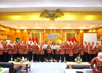 Dharma Wanita Persatuan Jember.