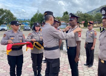 Pegunungan Bintang.