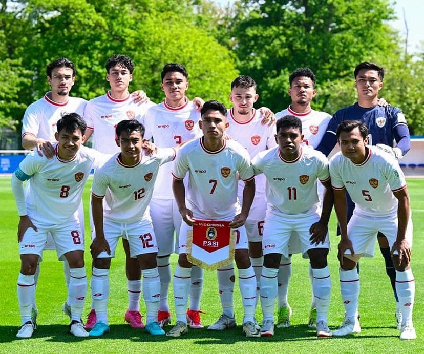 Gagal Raih Tiket Olimpiade Paris 2024, Suporter Tetap Bangga Pencapaian Timnas Indonesia U-23 1 Timnas Indonesia.