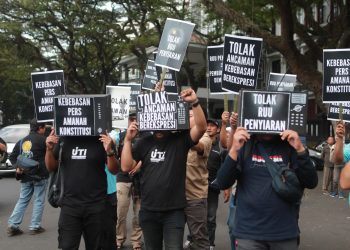Tolak Draft Revisi UU Penyiaran