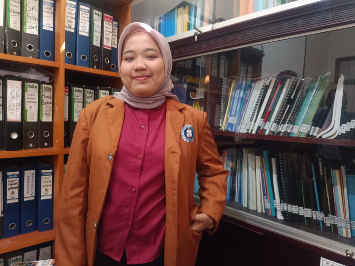 Cindy Nada Gisela, Anak Nelayan Dan Pedagang Asal Lumajang Peraih IPK Tertinggi di Unikama 1 Cindy Nada Gisela Peraih IPK Tertinggi di Unikama