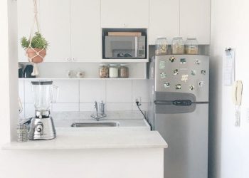 Desain dapur minimalis 2x2.
