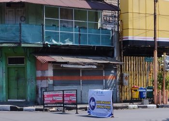 Awas Macet! Polres Mojokerto Rekayasa Lalu Lintas Persiapan Jamaah Masuk Asrama Haji 1 Rekayasa lalu lintas.