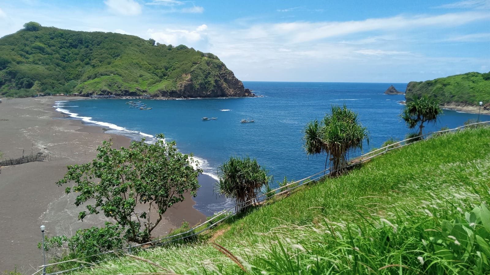 Pantai Payangan Jember.