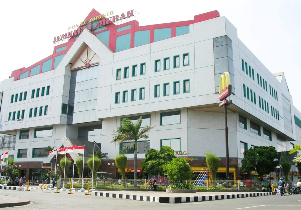 Pedagang Jembatan Merah Plaza 2