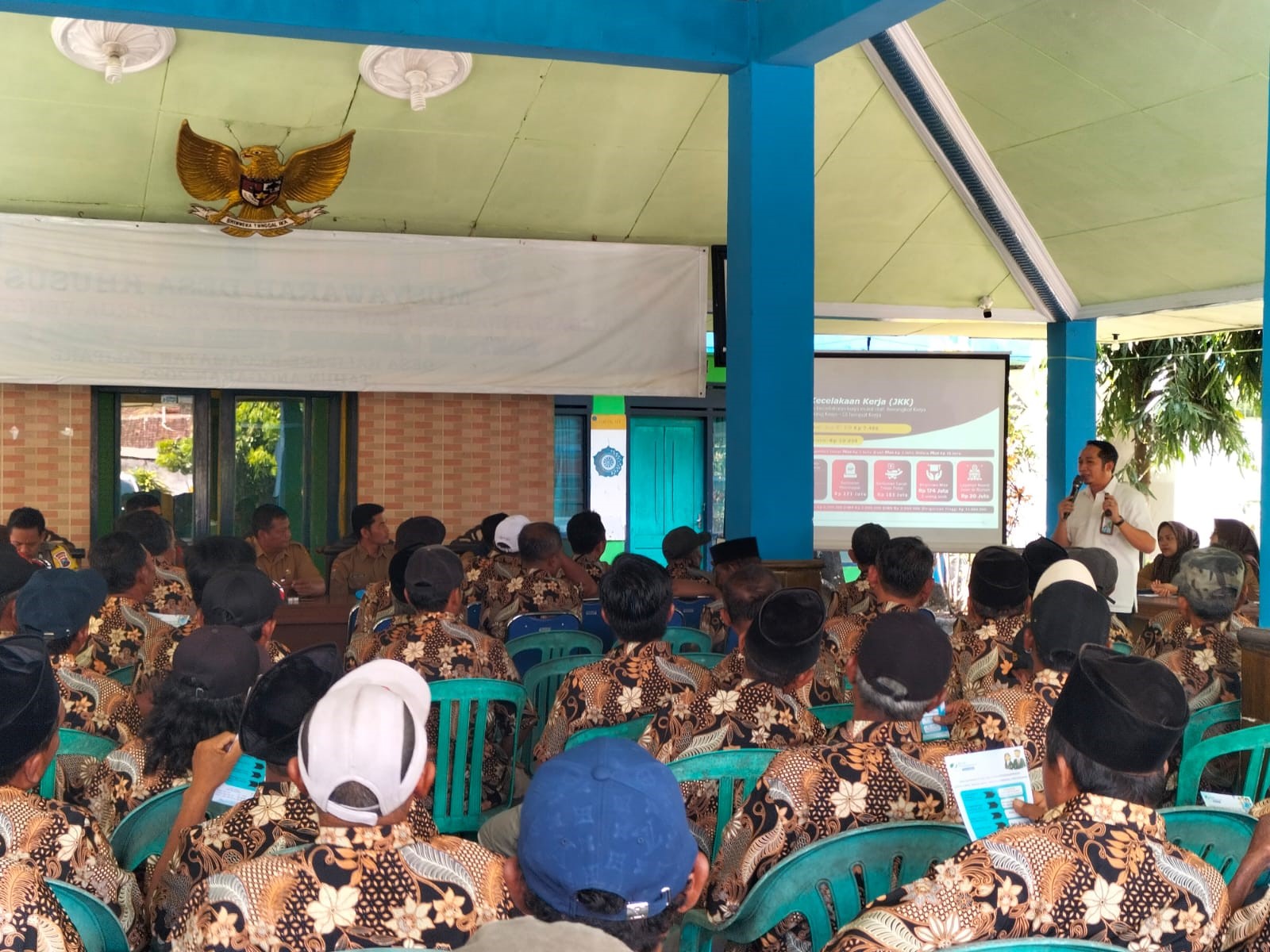 Keren! Ketua RT dan RW di Kalipare, Malang Terlindungi Program Jaminan Sosial Ketenagakerjaan 6 RT RW