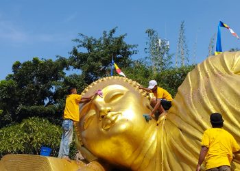 patung Buddha