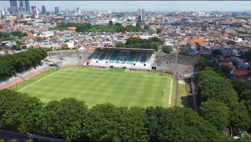 Stadion Gelora 10 November