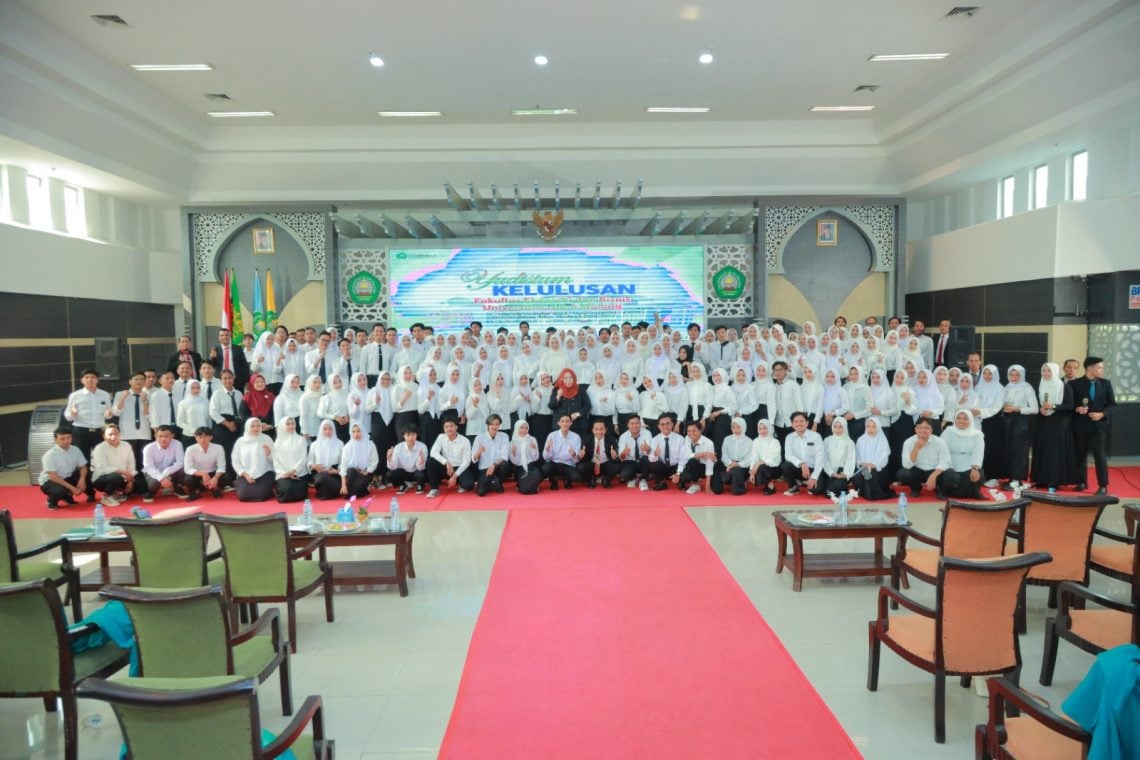 Yudisium Mahasiswa, FEB Unisma 2024: Siapkan Lulusan Untuk Masa Depan Ekonomi Bangsa 1 Yudisium Unisma
