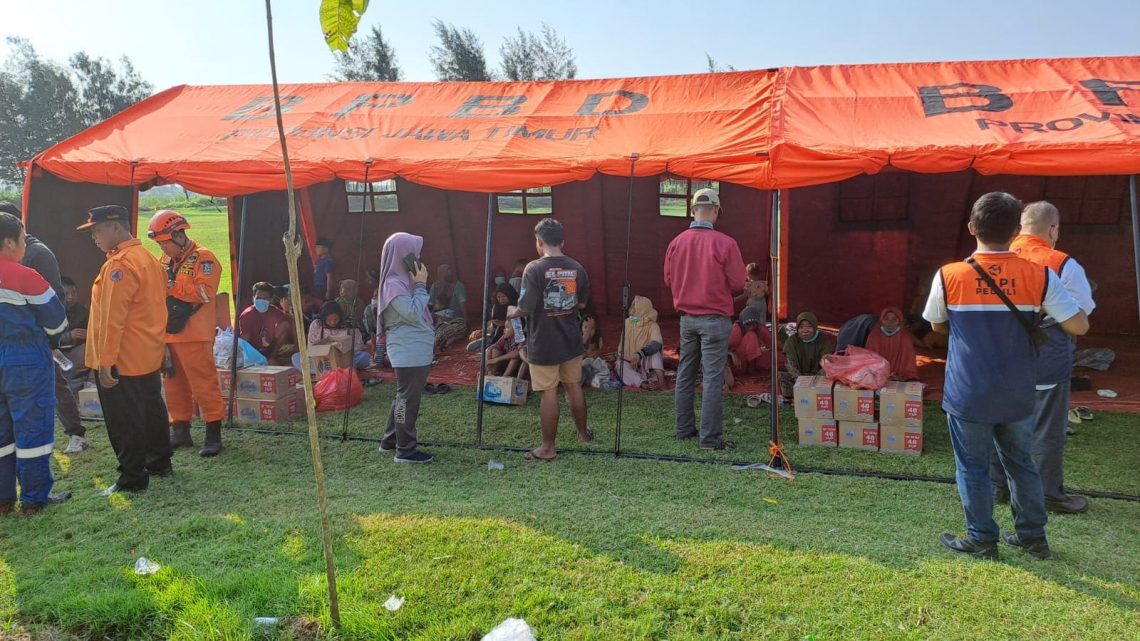 5 Warga Tuban usai Sesak Napas Kembali Pulang, Tangki Pertamina TBBM Bocor Teratasi 1 Tangki Pertamina TBBM.