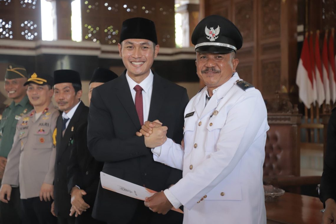 302 Kades Terima SK Perpanjangan Masa Jabatan, Bupati Tuban: Optimalkan Program Pembangunan Pasca Pandemi 1 Perpanjangan masa jabatan