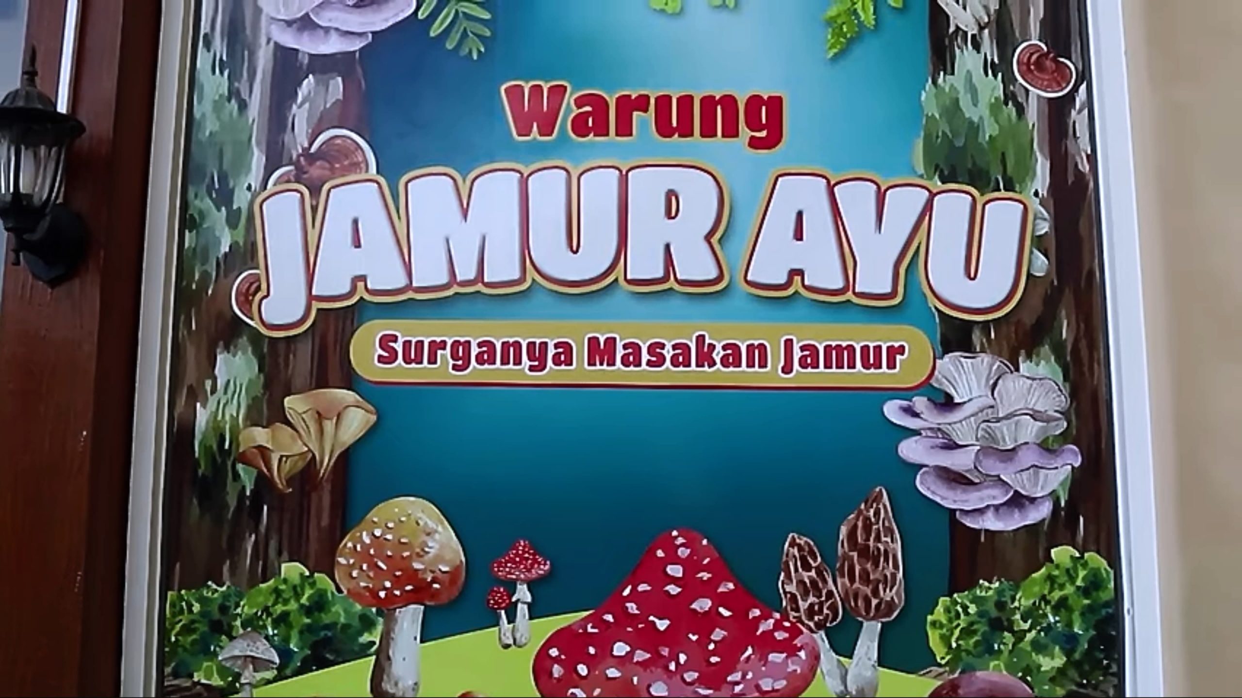Pengusaha jamur tiram di Malang.