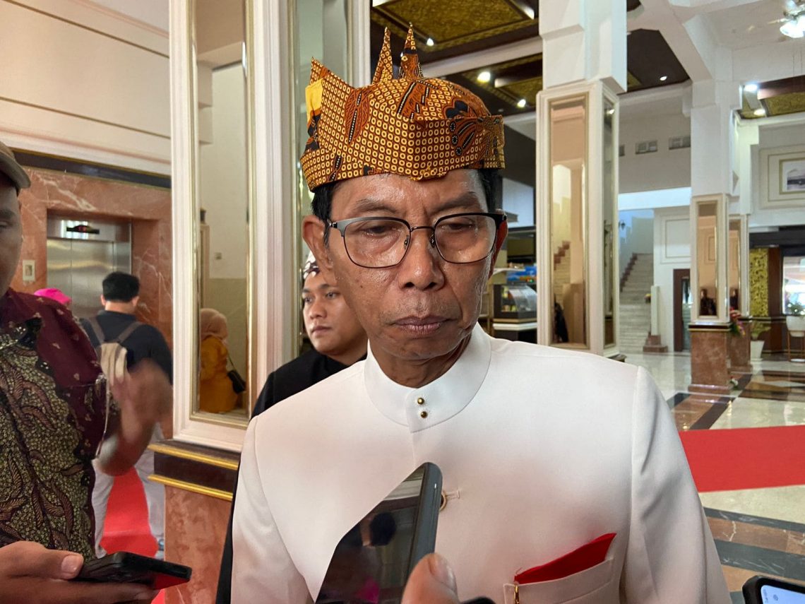 HJKS Ke-731, DPRD Kota Surabaya Minta Pemkot Atasi Kemiskinan dan Pengangguran 1 DPRD Kota Surabaya.