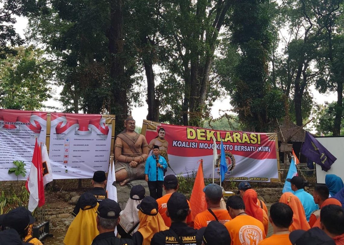 deklarasi terbuka.