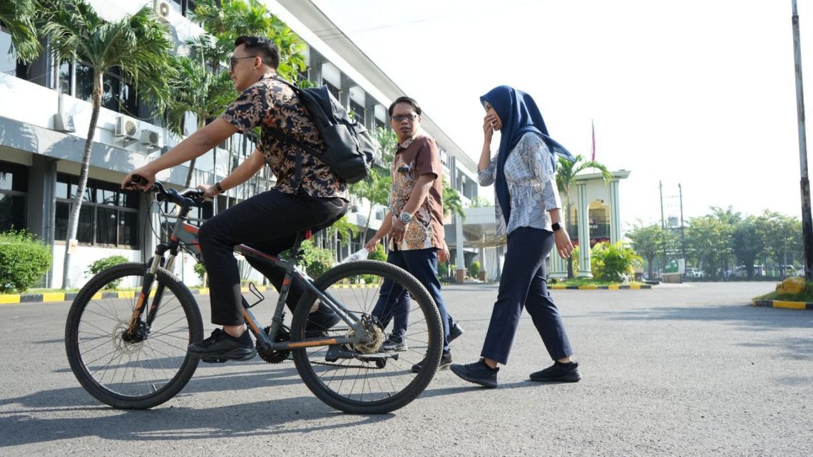 KAI Daop 8 Surabaya Mulai Larang Pegawai Pakai Kendaraan Bermotor, Ini Alasannya! 1 Daop 8 Surabaya.