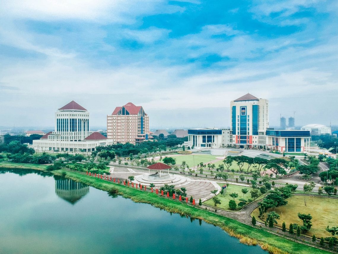 Universitas Negeri Surabaya Terima 7.614 Camaba Jalur SNBT 2024, Prodi PGSD Tertinggi 1 Universitas Negeri Surabaya.