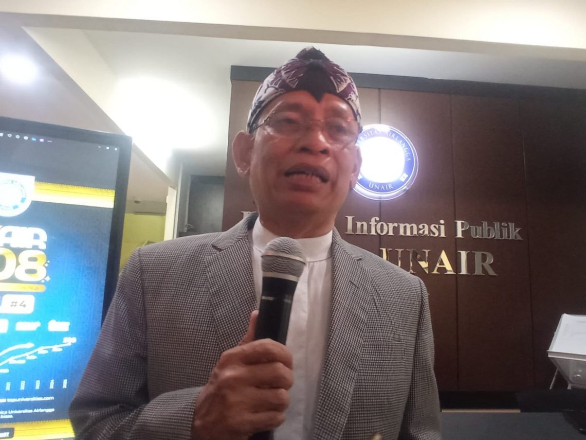 Unair Surabaya.