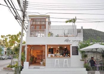 Desain warung kecil depan rumah.
