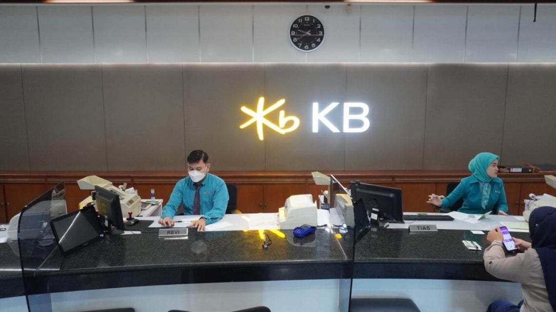 Dukung Pembangunan Infrastruktur di Wilayah Indonesia Timur, KB Bank Tandatangani Kerja Sama Dengan Produsen Baja Ringan 5 KB Bank