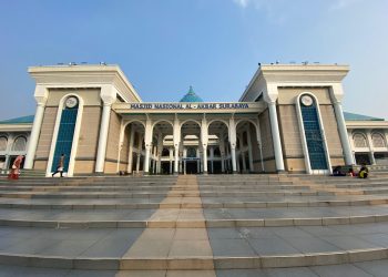 Al-Akbar Surabaya