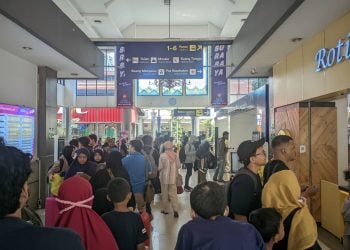 Daop 8 Surabaya.
