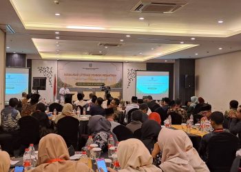 Santri Bojonegoro dan Tuban Diajak Melek Literasi Digital 5 Santri Bojonegoro dan Tuban Diajak Melek Literasi Digital