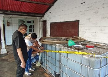 Digerebek! Pabrik Minyak Goreng Ilegal di Malang Palsukan Minyakita