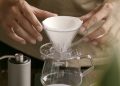 Cara Membuat Kopi Manual Brew dengan Metode V60 Sendiri