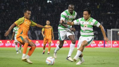 Persebaya vs Persibo