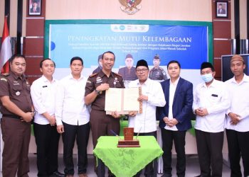Uin Khas Jember