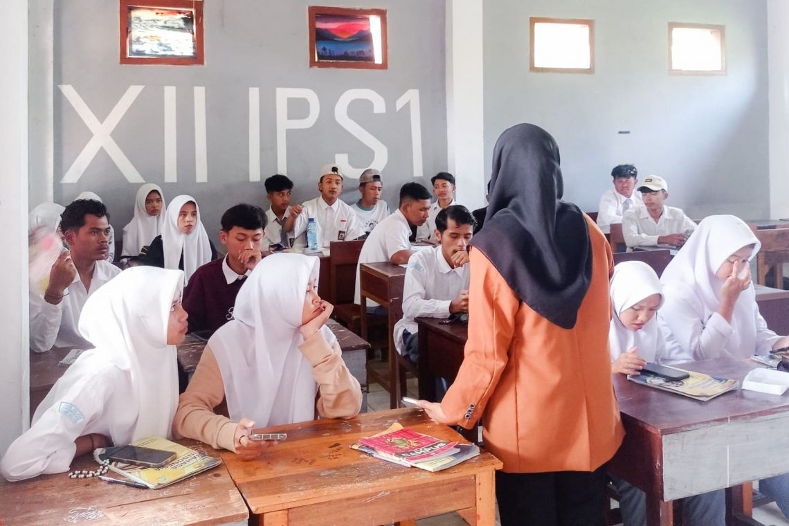 Kaji Penggunaan Google Earth, Prodi Pendidikan Geografi Unikama Tingkatkan Literasi Digital di SMA Islam Diponegoro 1 Prodi Pendidikan Geografi Unikama.