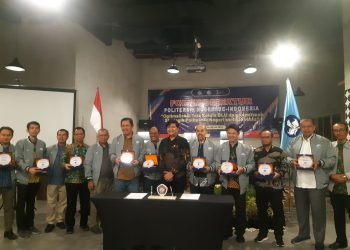 SeeMeCV Gandeng 14 Politeknik Negeri Se-Indonesia, Permudah Lulusan Cepat Kerja lewat Portal Koneksi Karir 1 SeeMeCV.