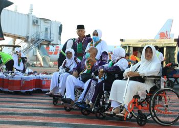 Debarkasi Surabaya.