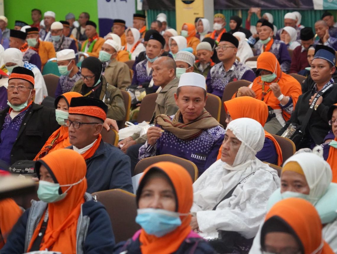 Debarkasi Surabaya.