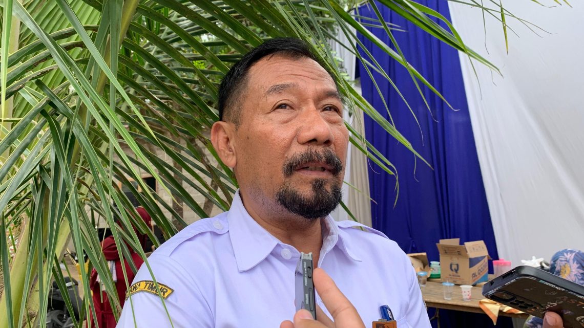 Anak putus sekolah.