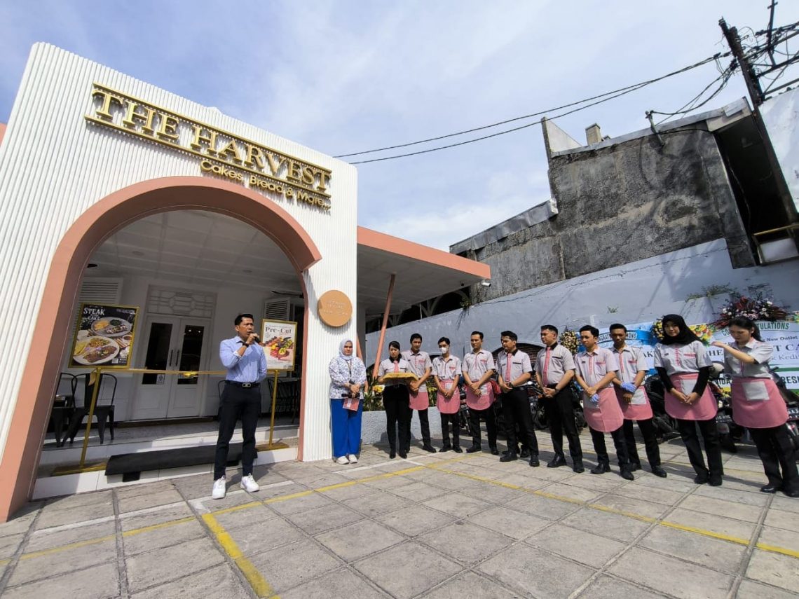The Harvest Kediri Launching Store Ke-95, Manjakan Cake Lovers dengan Nuansa Nyaman untuk Nongki 1 The Harvest.