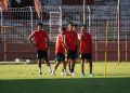Pemain trial.