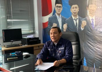 Hak interpelasi.