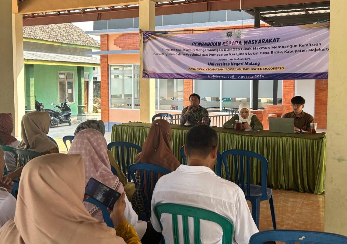 Pelatihan Pengelolaan Sistem Keuangan Tim Pengabdian Masyarakat Prodi Akuntansi UM